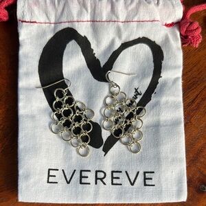Evereve Silver Chandelier Earrings